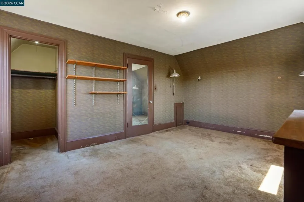 2500 Lowell Avenue Richmond, CA 94804