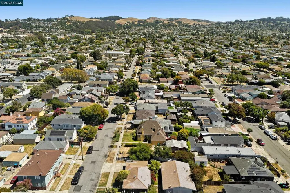 2500 Lowell Avenue Richmond, CA 94804