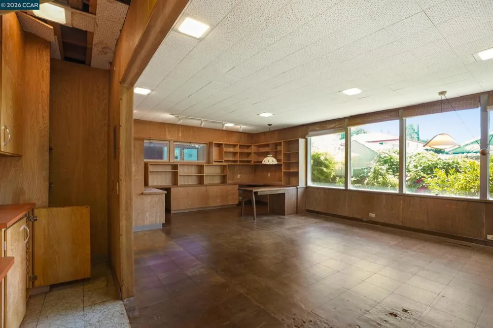 2500 Lowell Avenue Richmond, CA 94804