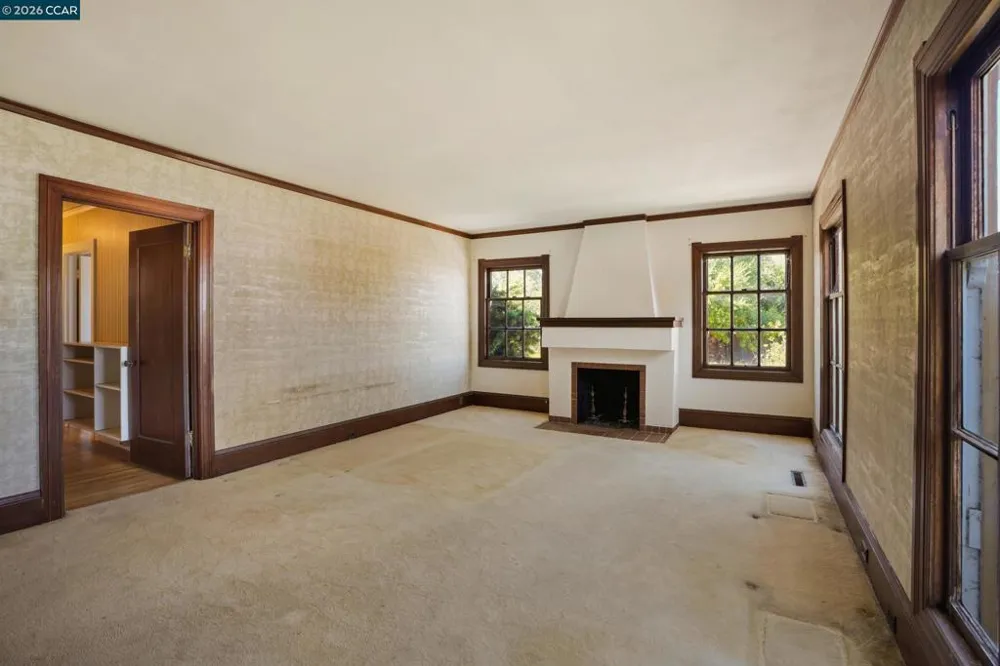 2500 Lowell Avenue Richmond, CA 94804
