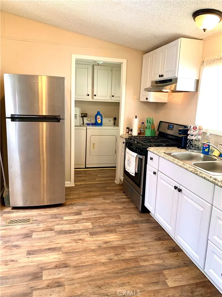 44725 State Highway 74 #209 Hemet, CA 92544