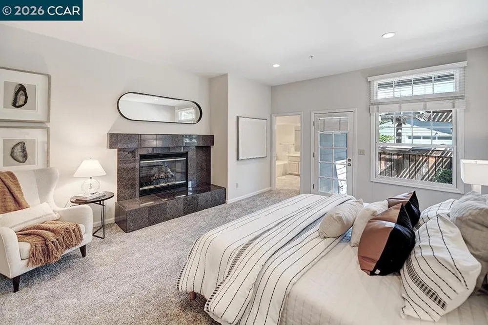 1923 Lakeshire Dr Walnut Creek, CA 94595