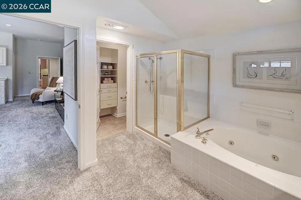 1923 Lakeshire Dr Walnut Creek, CA 94595