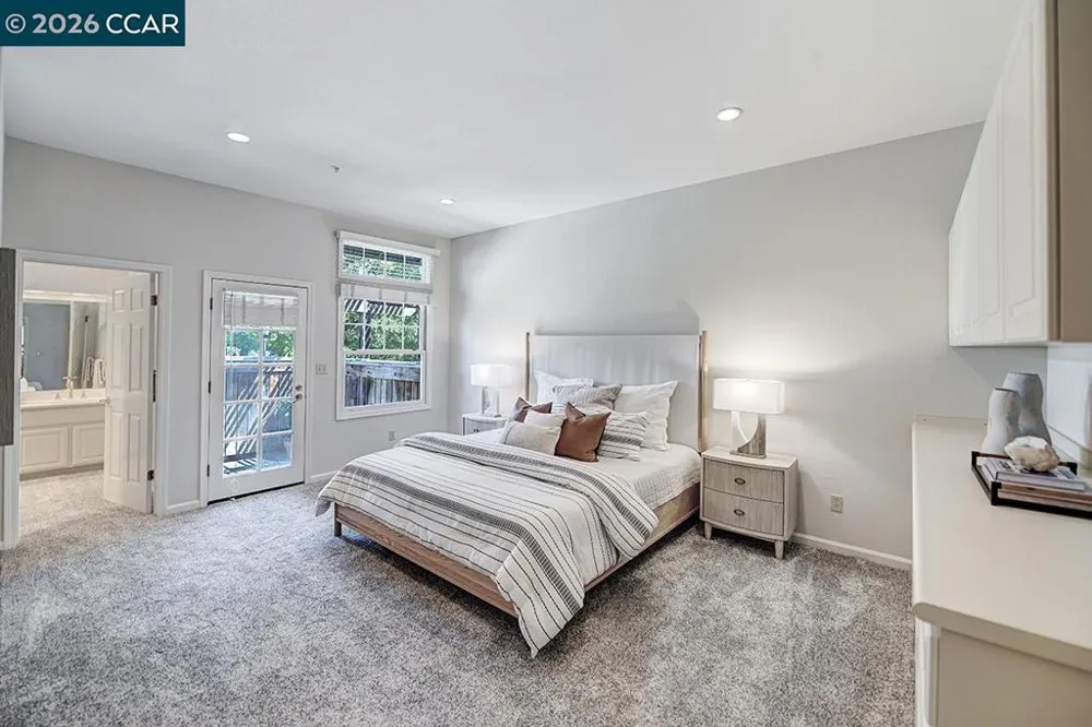 1923 Lakeshire Dr Walnut Creek, CA 94595