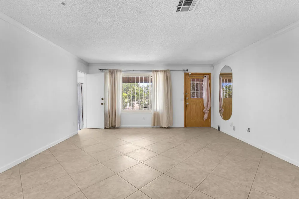1880 Sharon Road Palm Springs, CA 92262