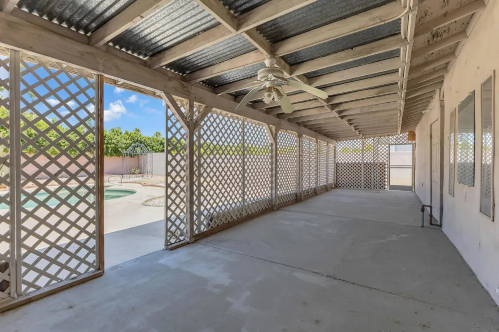 1880 Sharon Road Palm Springs, CA 92262