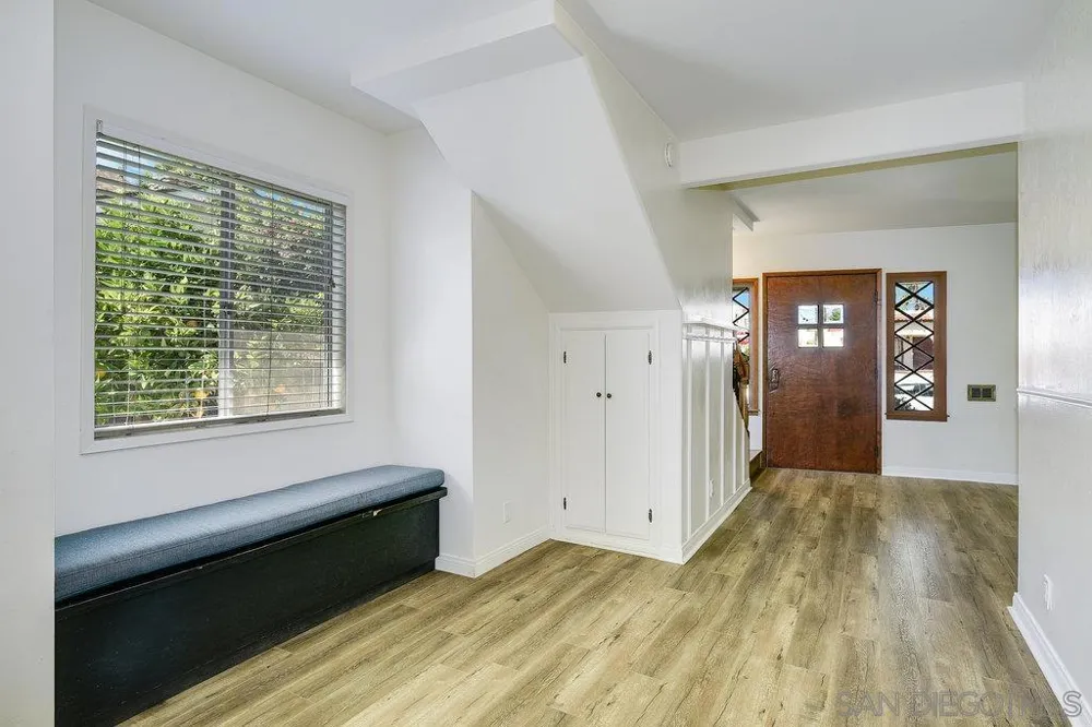 4721 Edgeware Rd. San Diego, CA 92116
