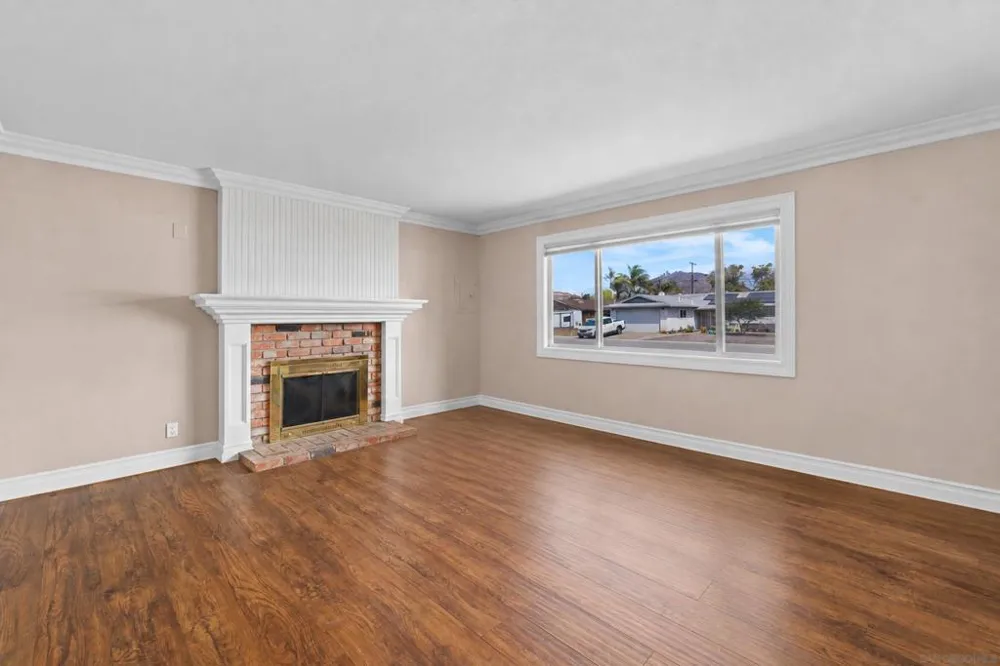 1381 Coker El Cajon, CA 92021