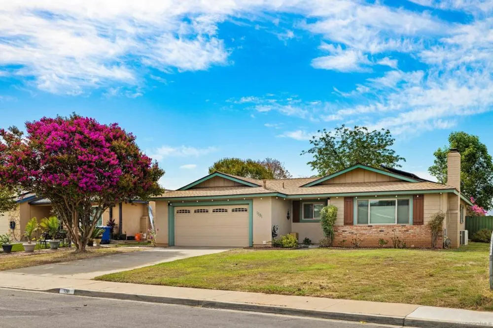 1381 Coker El Cajon, CA 92021