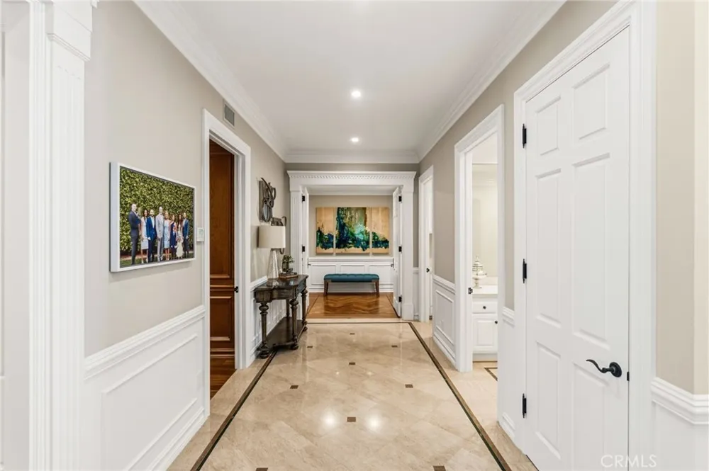 3 Barrenger Court Newport Beach, CA 92660