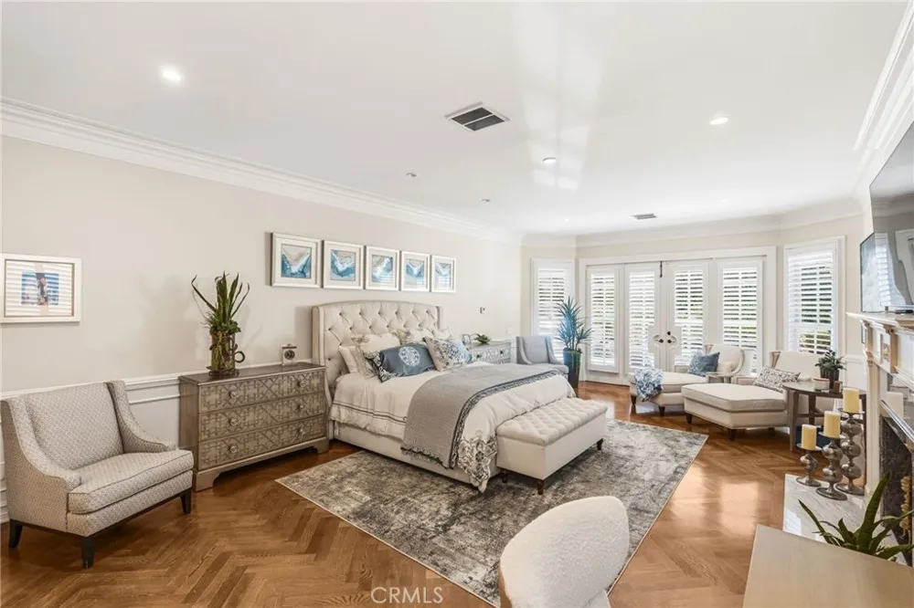 3 Barrenger Court Newport Beach, CA 92660