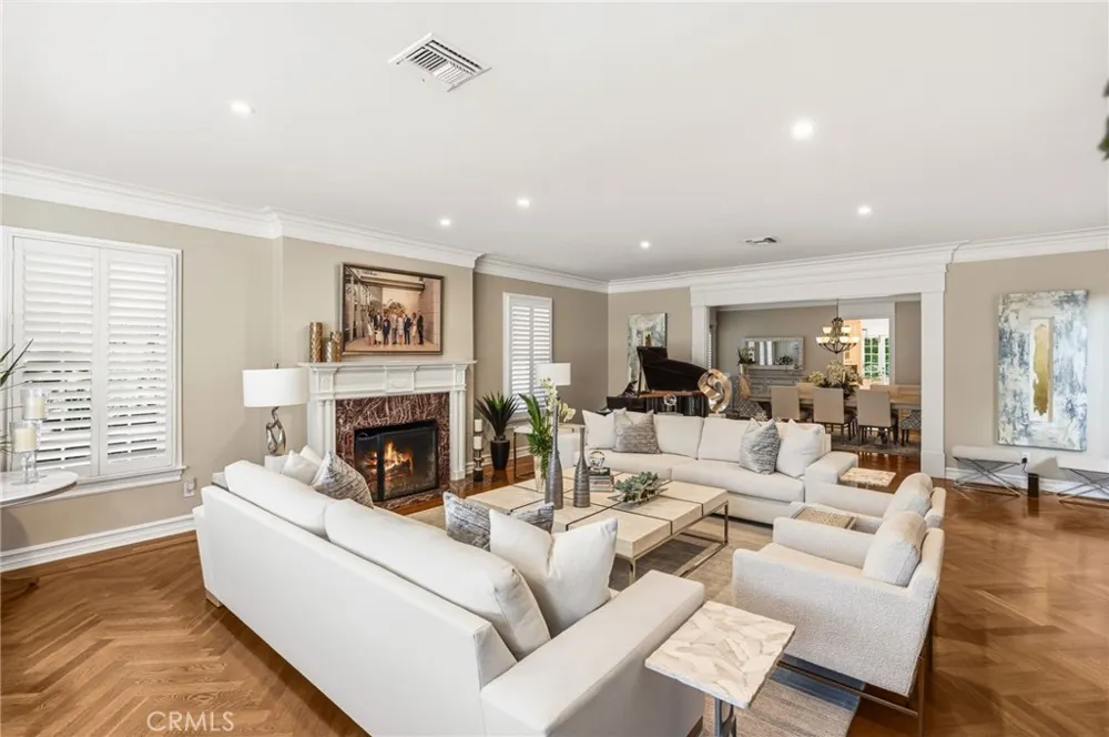 3 Barrenger Court Newport Beach, CA 92660