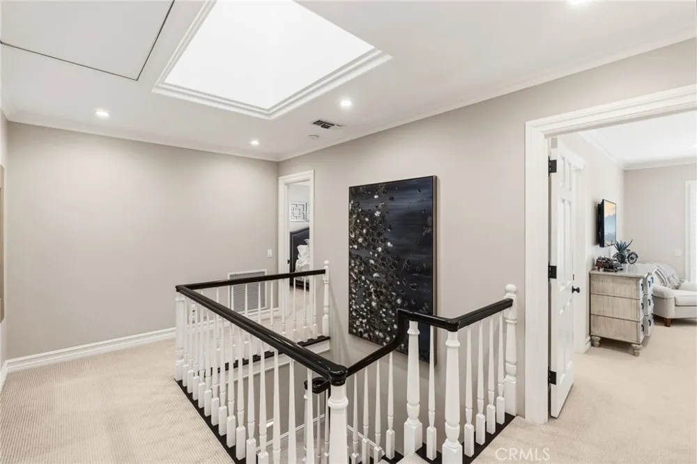 3 Barrenger Court Newport Beach, CA 92660