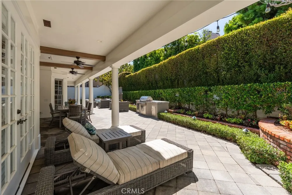 3 Barrenger Court Newport Beach, CA 92660