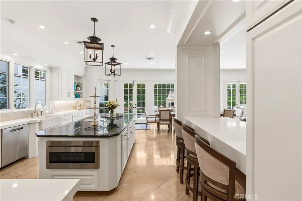 3 Barrenger Court Newport Beach, CA 92660
