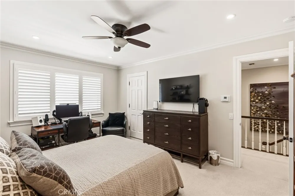 3 Barrenger Court Newport Beach, CA 92660
