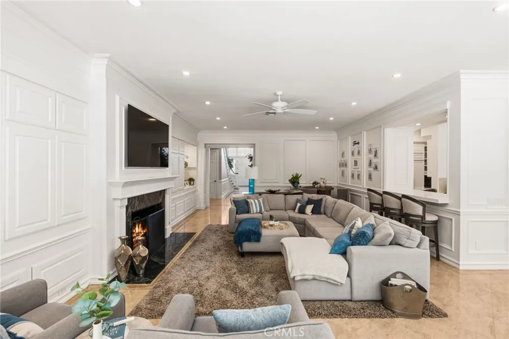 3 Barrenger Court Newport Beach, CA 92660
