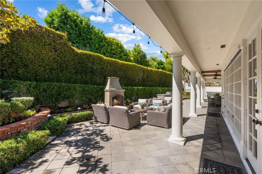 3 Barrenger Court Newport Beach, CA 92660