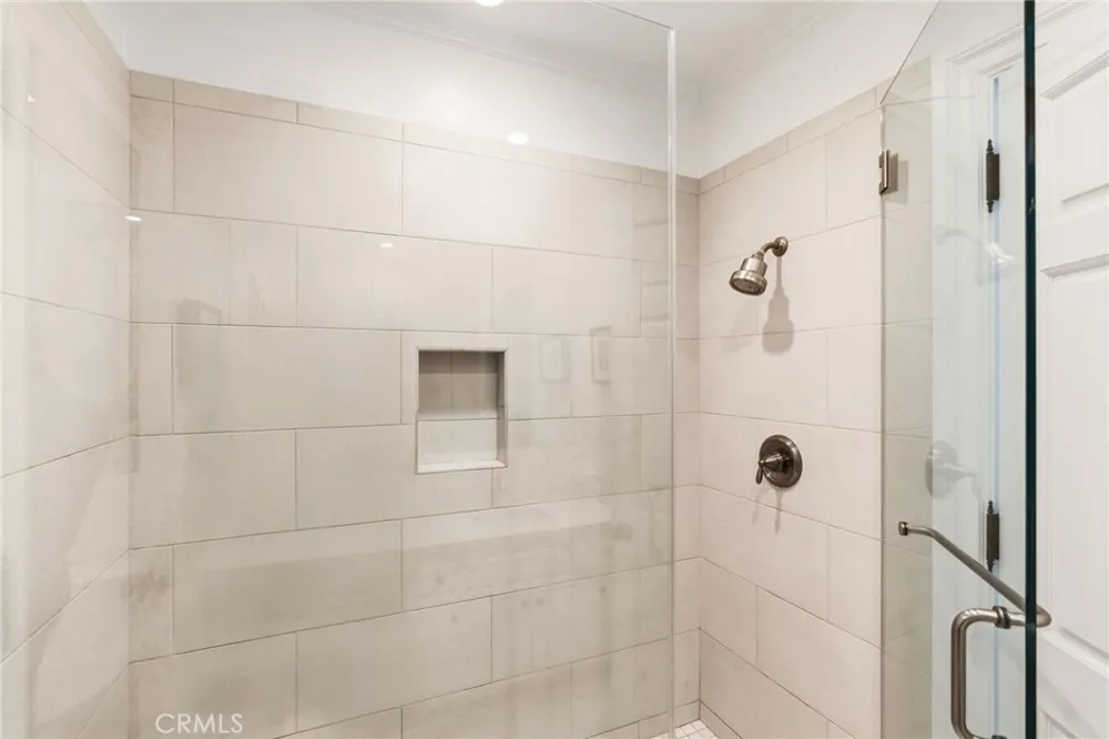 3 Barrenger Court Newport Beach, CA 92660