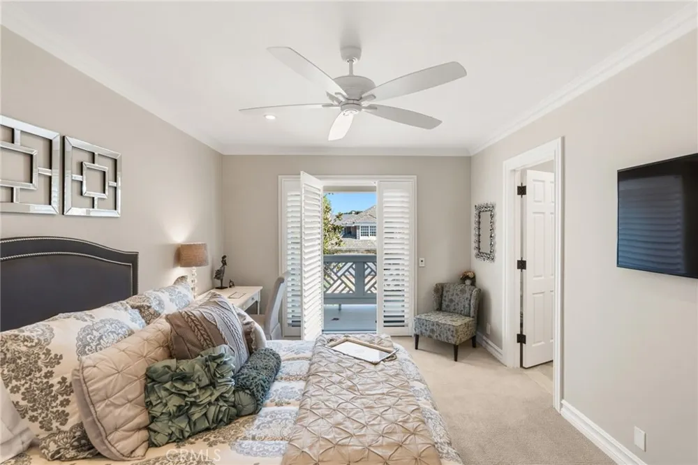 3 Barrenger Court Newport Beach, CA 92660