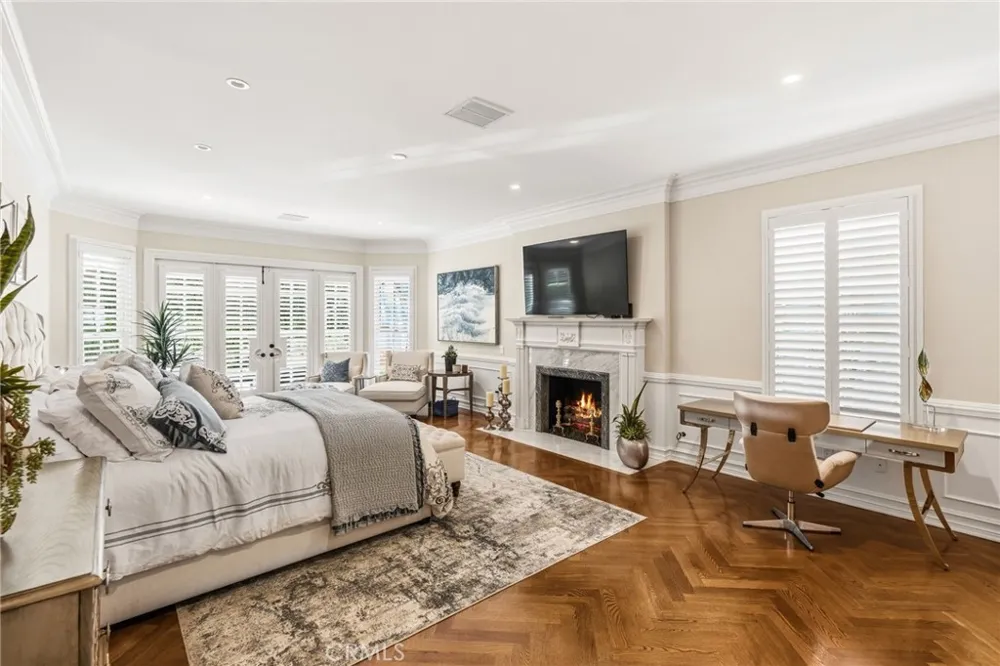 3 Barrenger Court Newport Beach, CA 92660