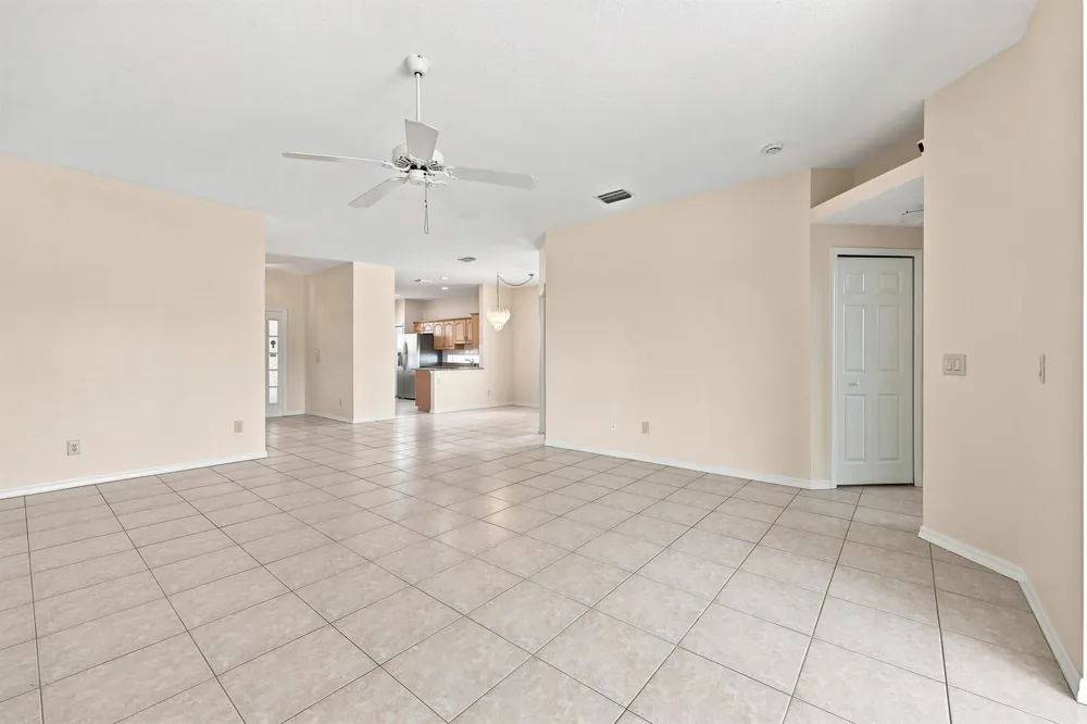 996 NW Tuscany Drive Port St. Lucie, FL 34986