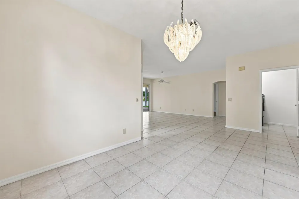 996 NW Tuscany Drive Port St. Lucie, FL 34986