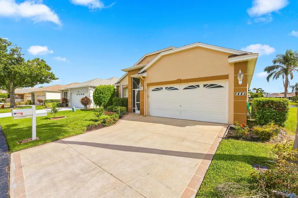 996 NW Tuscany Drive Port St. Lucie, FL 34986