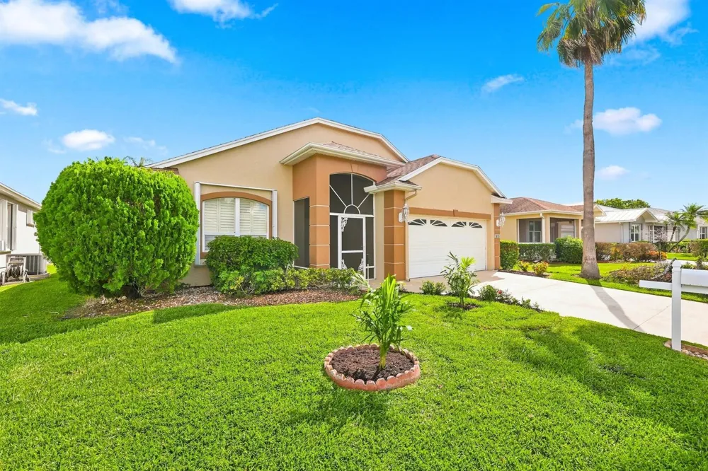 996 NW Tuscany Drive Port St. Lucie, FL 34986
