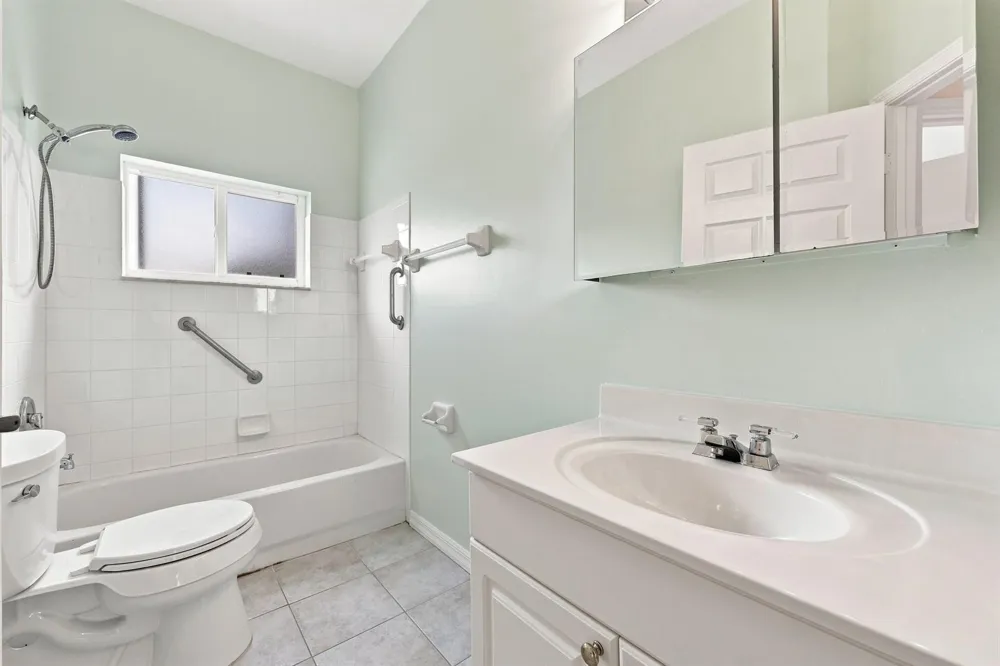 996 NW Tuscany Drive Port St. Lucie, FL 34986