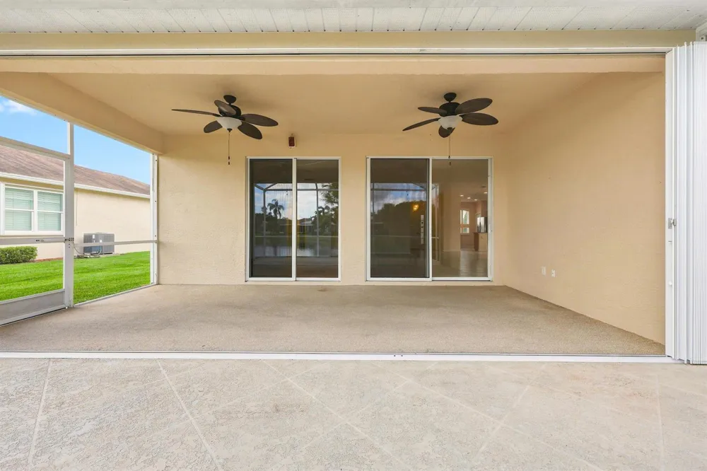 996 NW Tuscany Drive Port St. Lucie, FL 34986