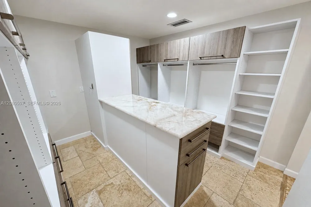2811 SW 82nd Way Davie, FL 33328