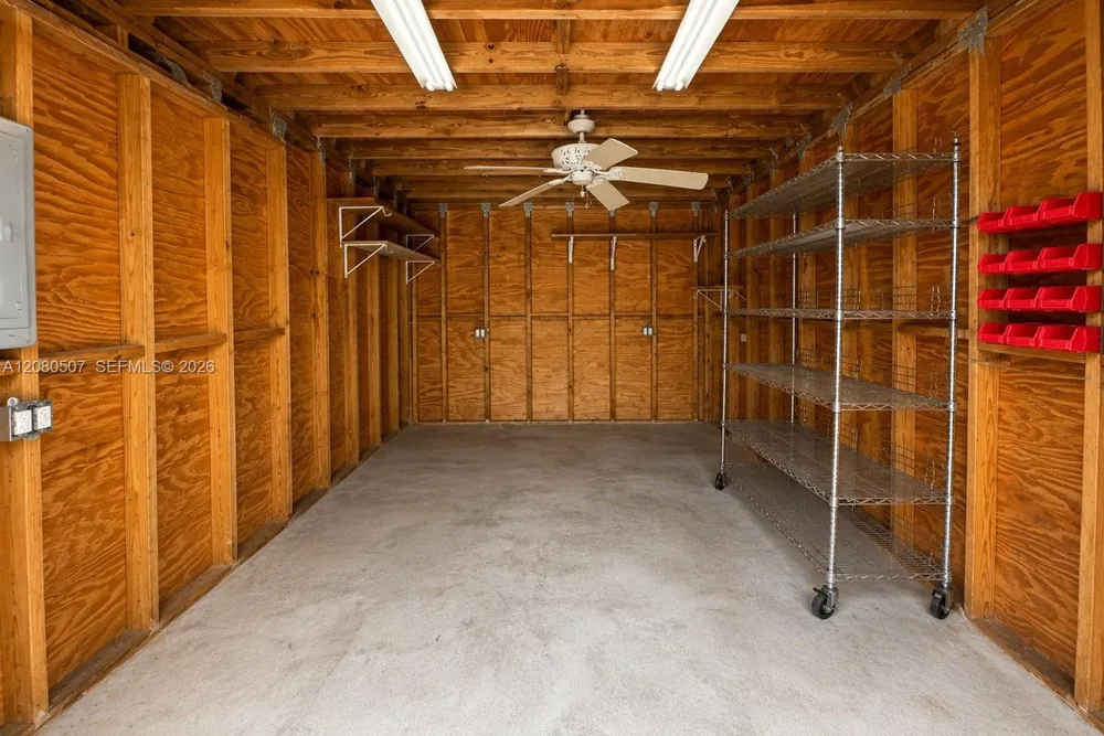 2811 SW 82nd Way Davie, FL 33328