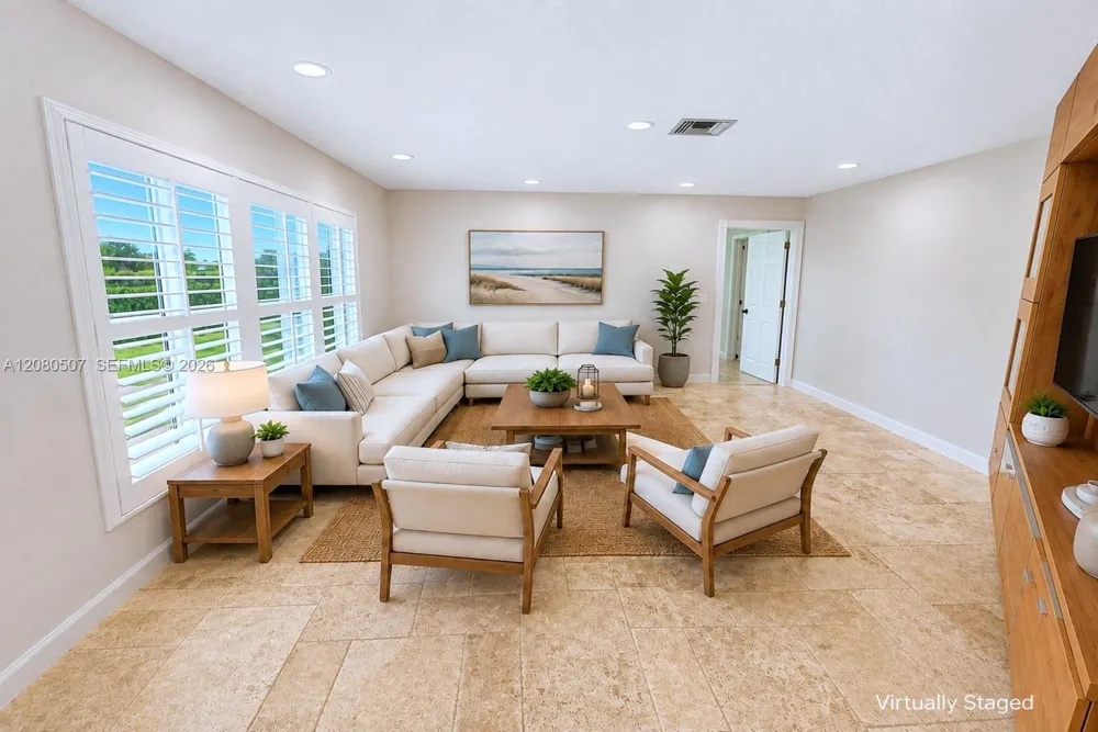 2811 SW 82nd Way Davie, FL 33328