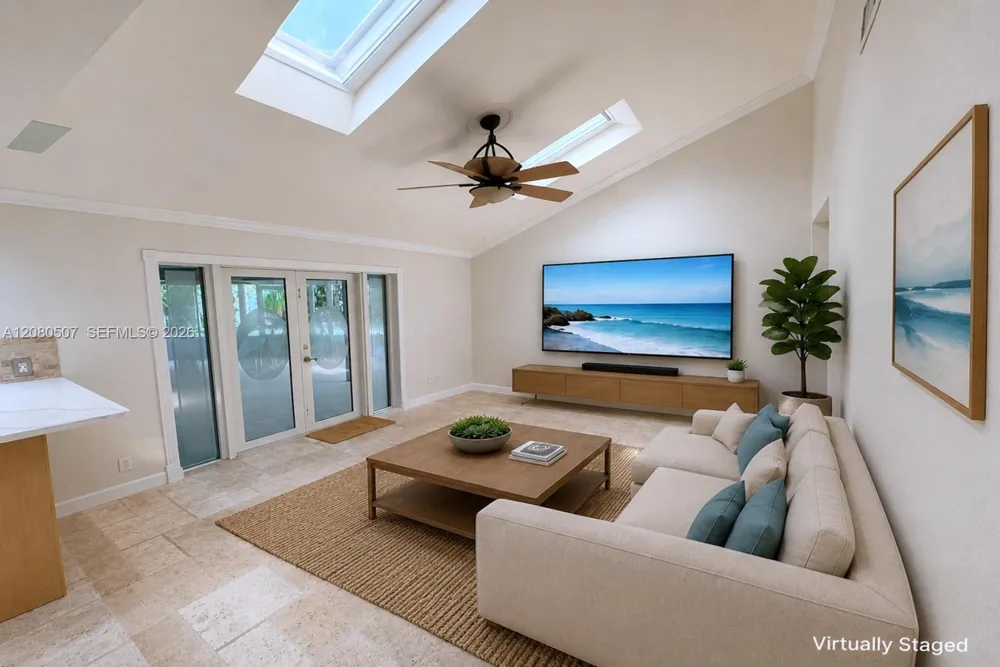 2811 SW 82nd Way Davie, FL 33328