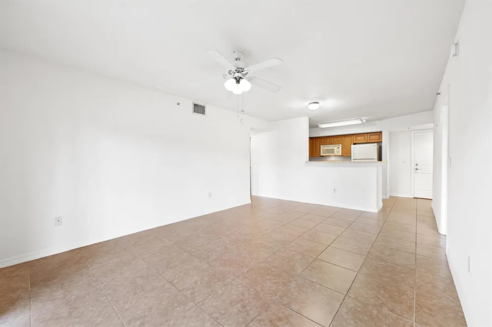 6777 HERITAGE GRANDE #1105 Boynton Beach, FL 33437