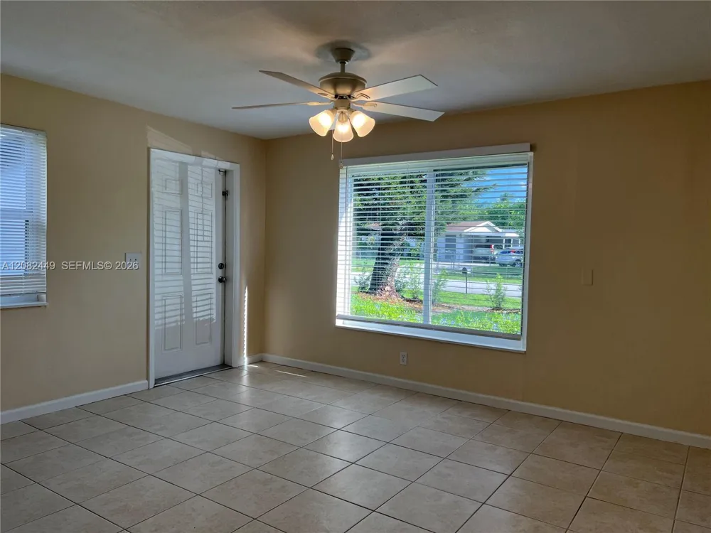 6241 SW 38th Ct Davie, FL 33314