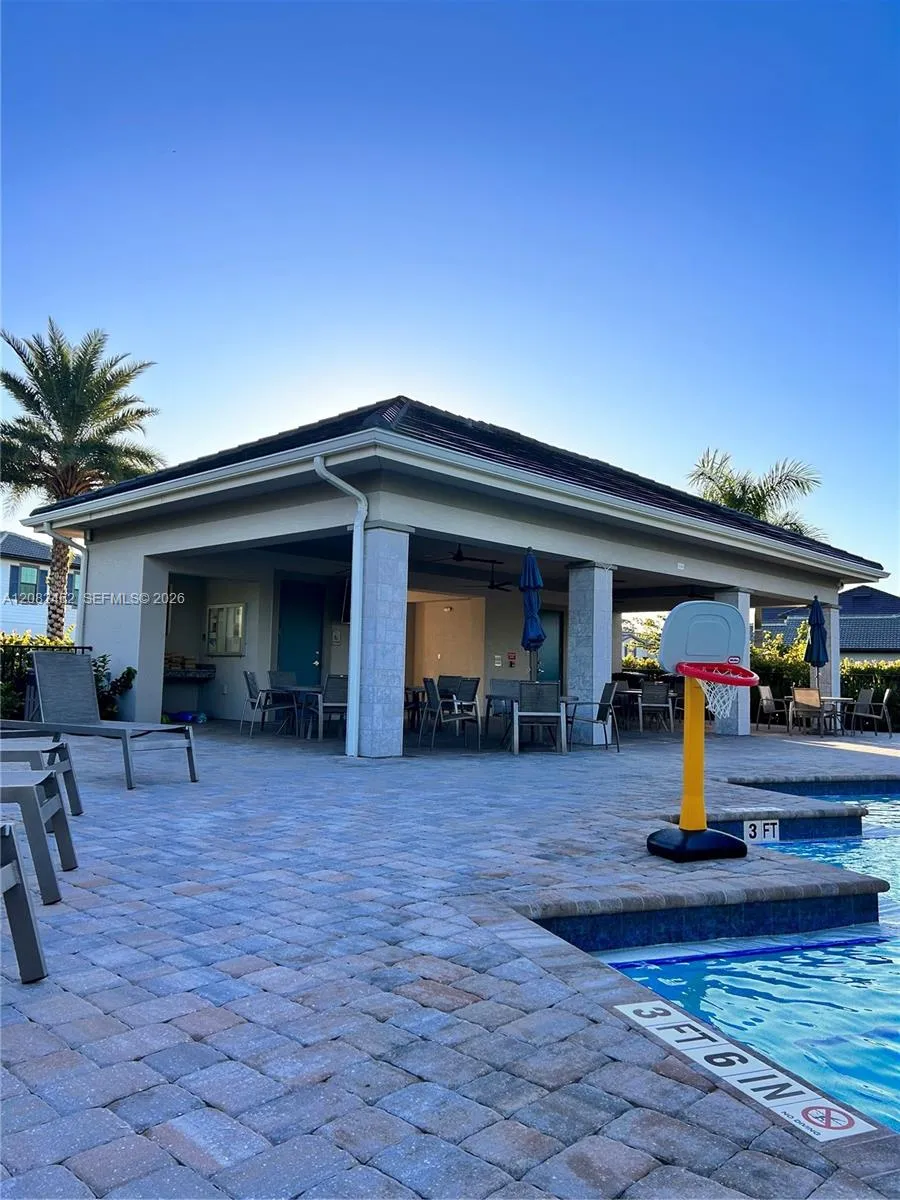 3932 Black Eagle Lane Fort Myers, FL 33966