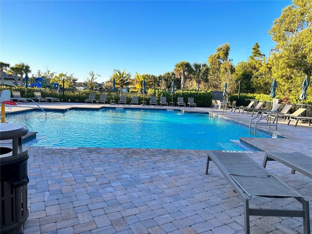 3932 Black Eagle Lane Fort Myers, FL 33966
