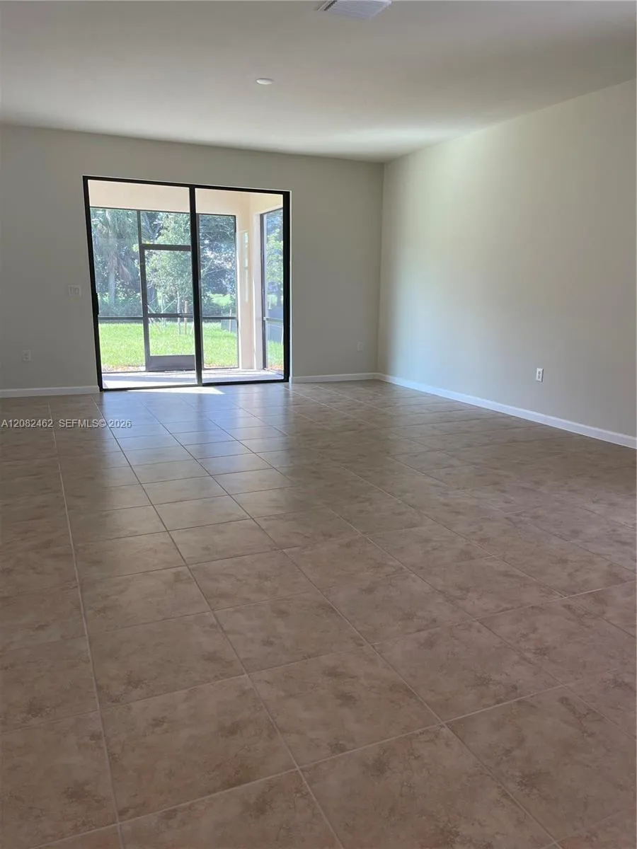 3932 Black Eagle Lane Fort Myers, FL 33966
