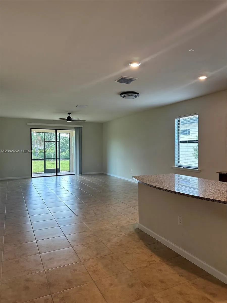 3932 Black Eagle Lane Fort Myers, FL 33966