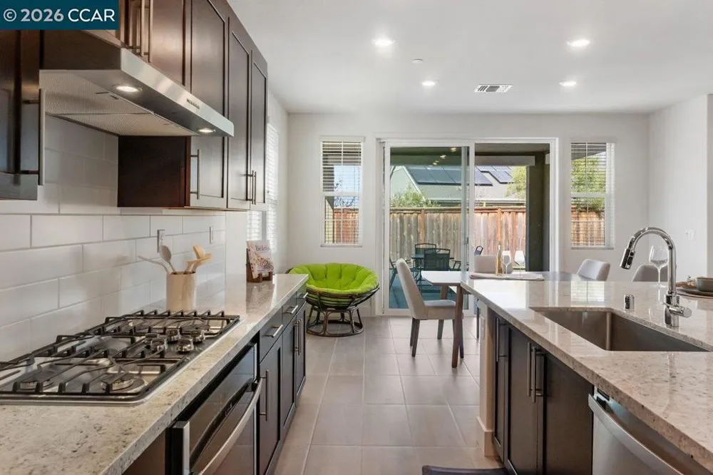 6738 Verbena St Tracy, CA 95377