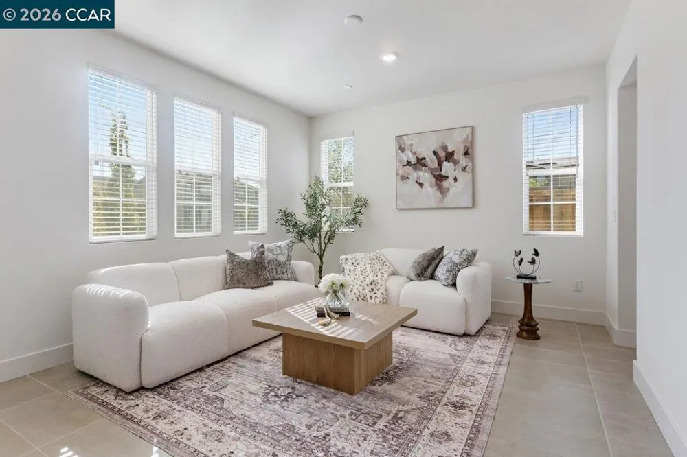 6738 Verbena St Tracy, CA 95377