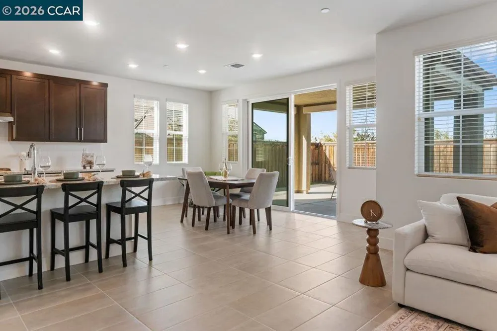 6738 Verbena St Tracy, CA 95377