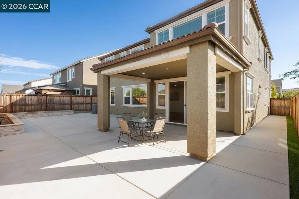6738 Verbena St Tracy, CA 95377