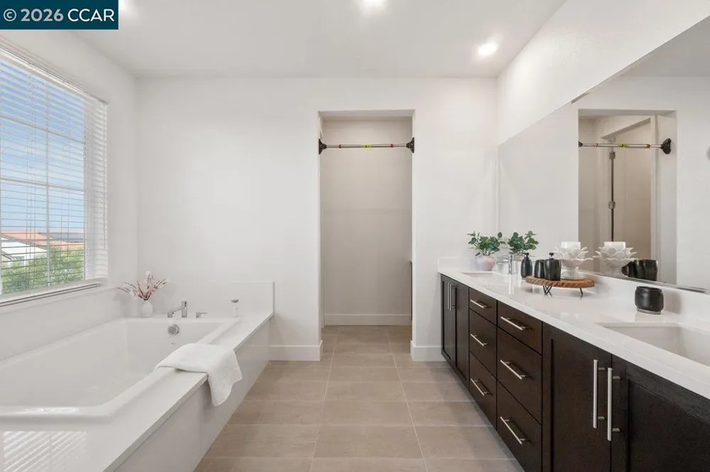 6738 Verbena St Tracy, CA 95377