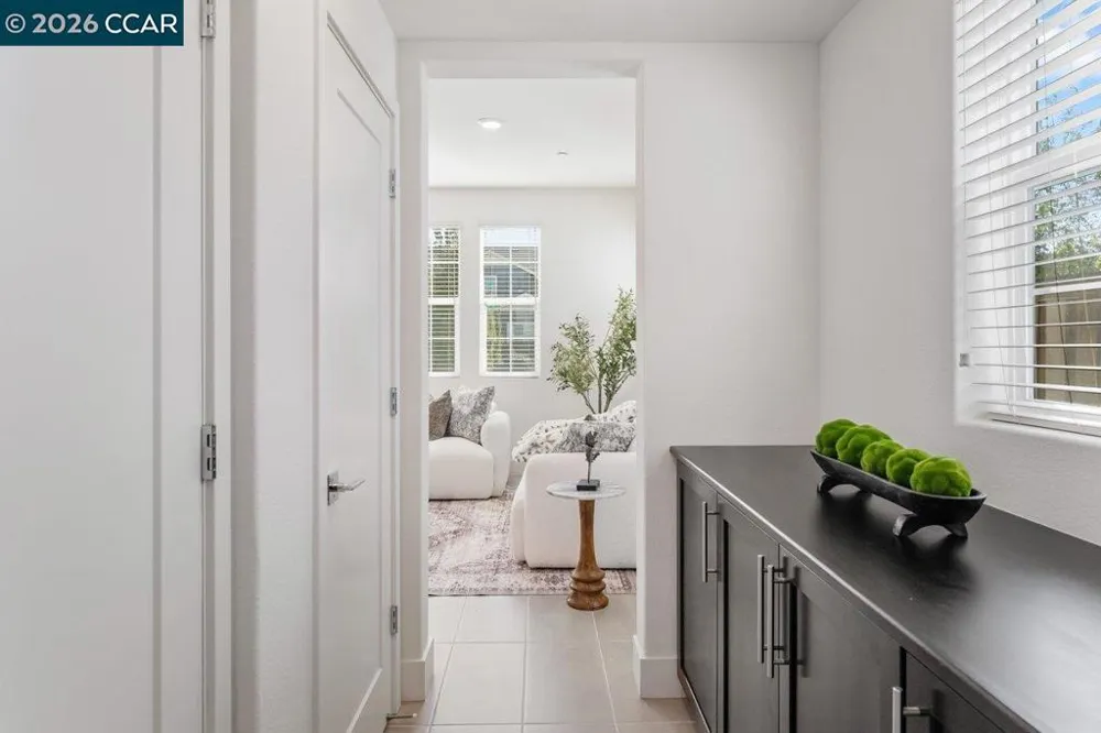 6738 Verbena St Tracy, CA 95377