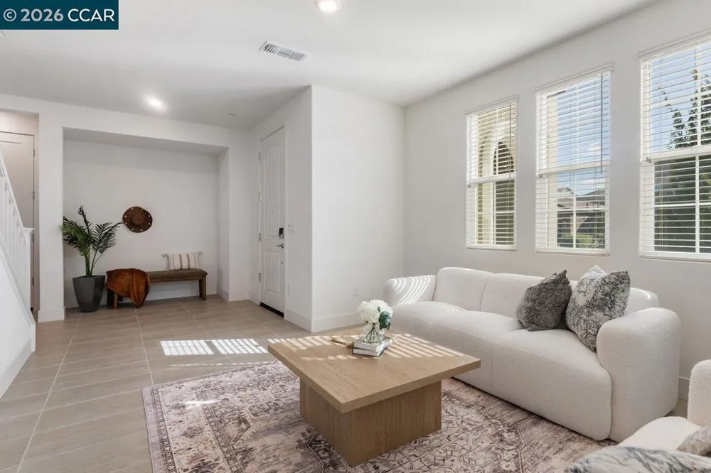 6738 Verbena St Tracy, CA 95377