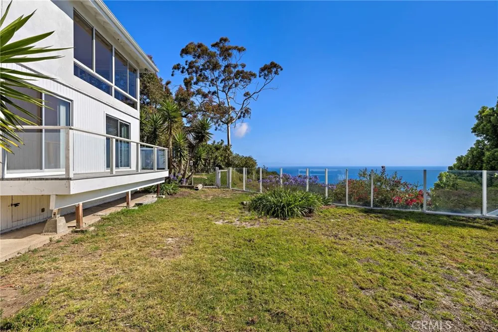 2869 Zell Drive Laguna Beach, CA 92651