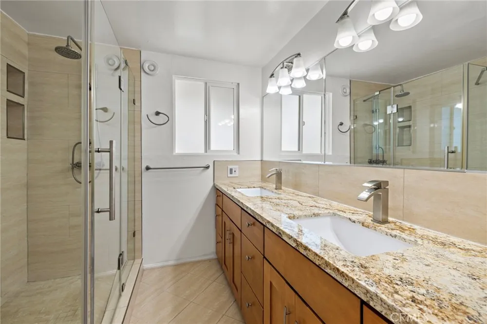 2869 Zell Drive Laguna Beach, CA 92651